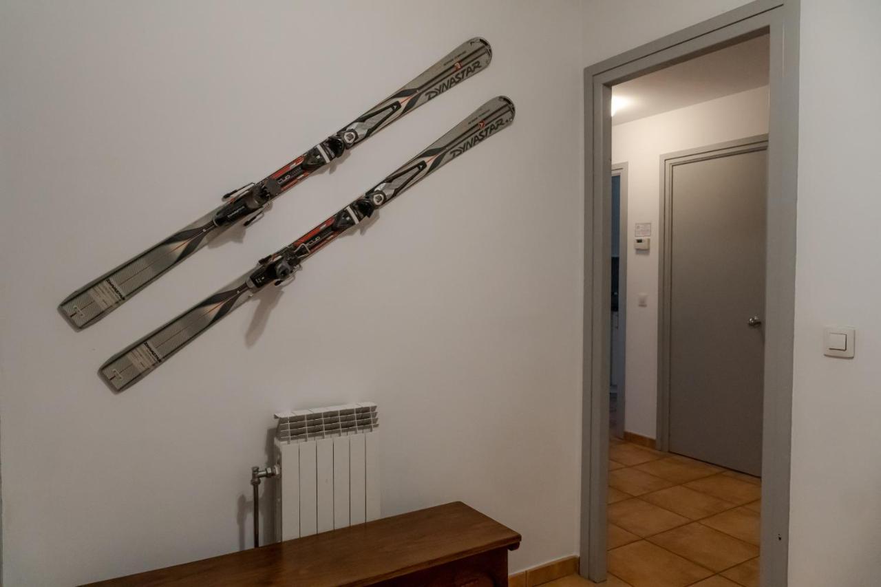 Apartamento Everest Parque Natural Coma Pedrosa Ла-Массана Екстер'єр фото